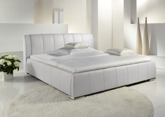 Čalouněná postel 160x200 moderní EWELINA